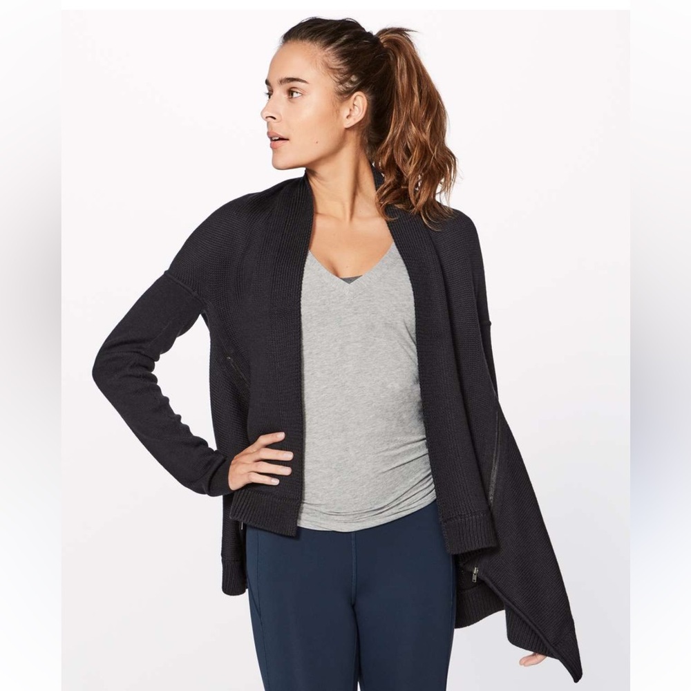 LULULEMON Wrap It Up Sweater Black 8 Merino Wool Knit Pockets Athleisure Cozy